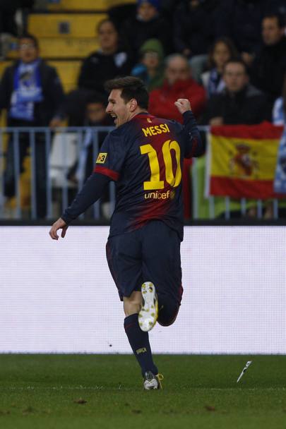 Messi esulta contro il Malaga a La Rosaleda, gennaio 2013 (Reuters)